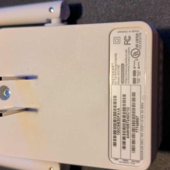 Netgear AC750 WiFi range extender - Picture 3 of 5